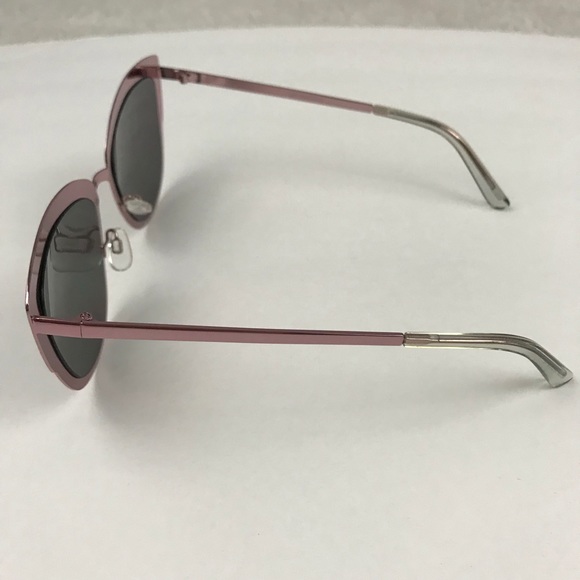 Quay Australia Super Girl Pink Sunglasses - Picture 6 of 8